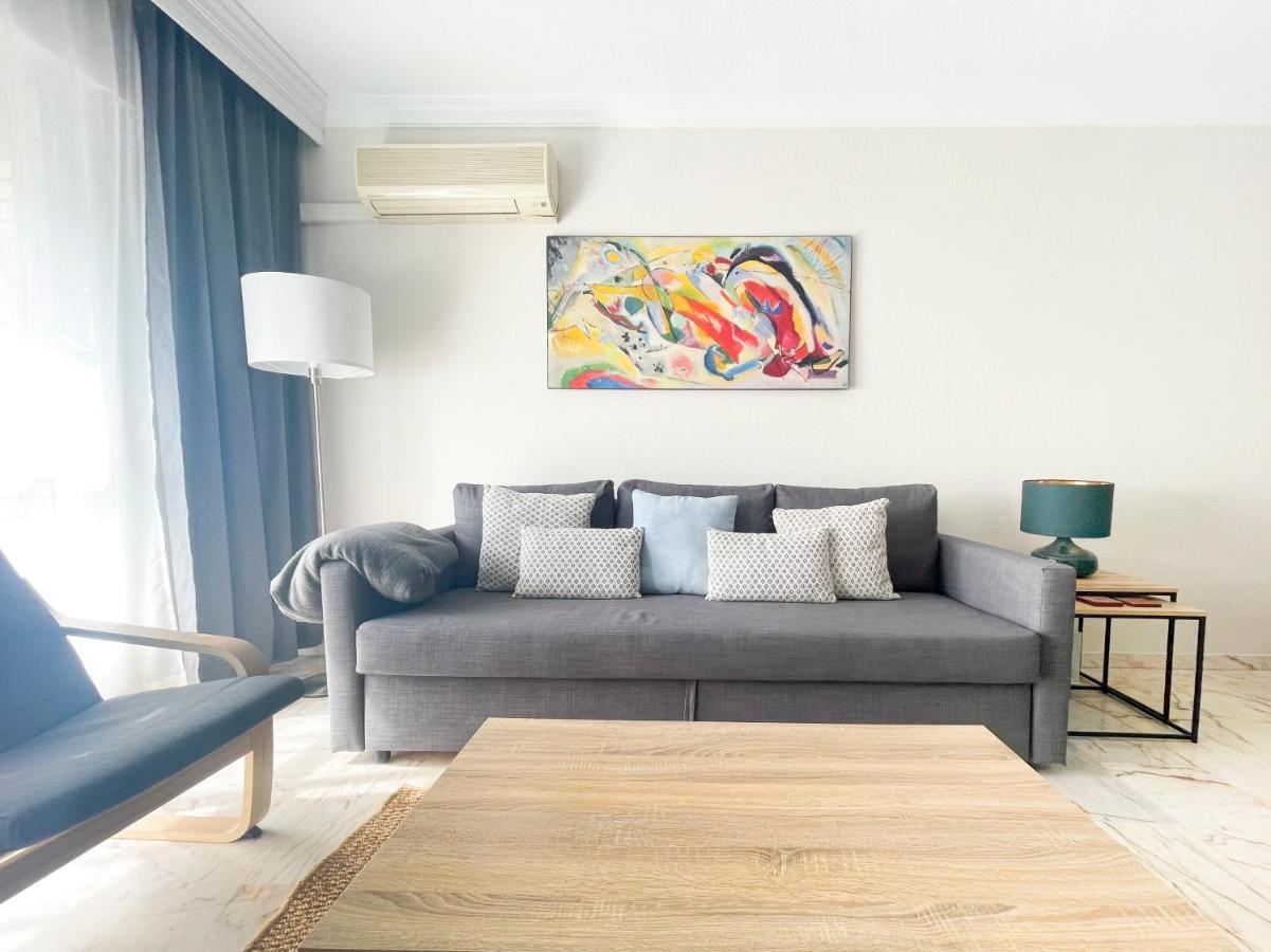 Holidays2Malaga Tomas De Echeverria 150 Mts To Beach & High Speed Wifi & Parking Apartman Kültér fotó