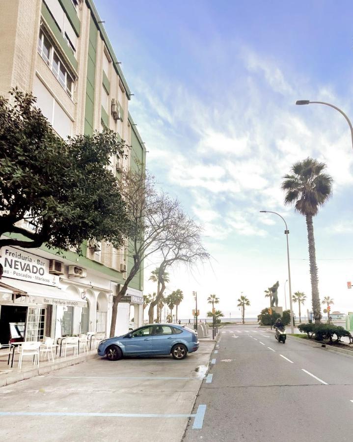 Holidays2Malaga Tomas De Echeverria 150 Mts To Beach & High Speed Wifi & Parking Apartman Kültér fotó