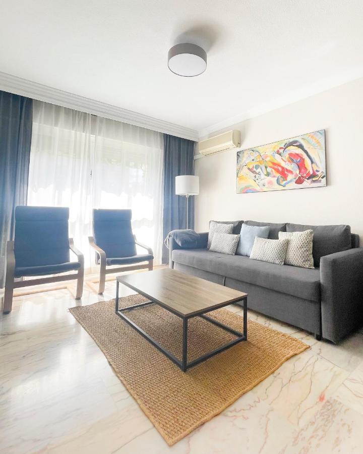 Holidays2Malaga Tomas De Echeverria 150 Mts To Beach & High Speed Wifi & Parking Apartman Kültér fotó