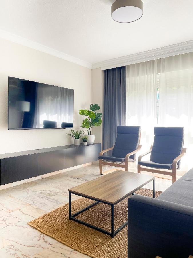 Holidays2Malaga Tomas De Echeverria 150 Mts To Beach & High Speed Wifi & Parking Apartman Kültér fotó