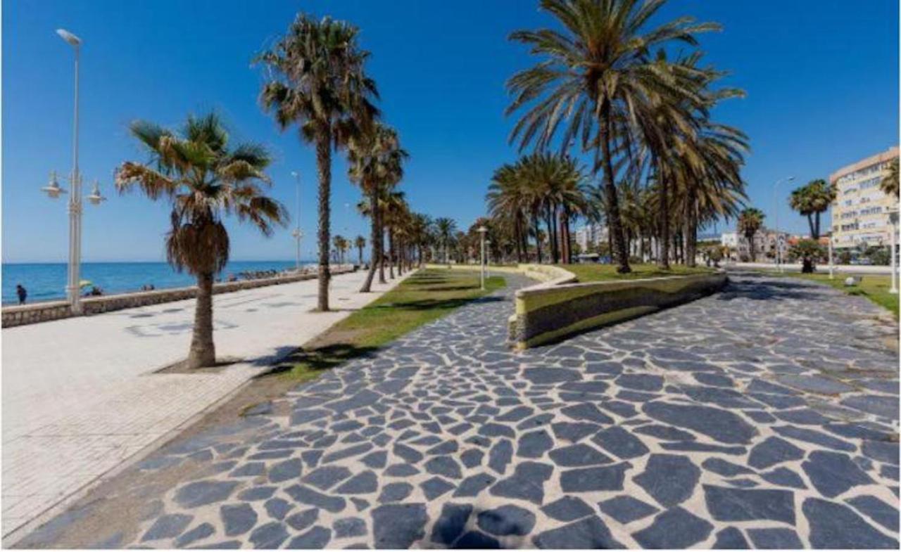 Holidays2Malaga Tomas De Echeverria 150 Mts To Beach & High Speed Wifi & Parking Apartman Kültér fotó